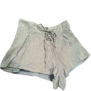 Elle Rae Shorts Medium